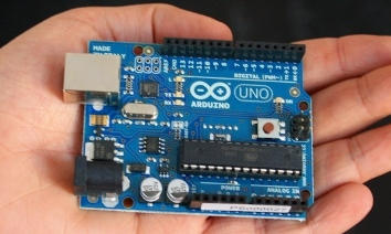 an arduino uno board